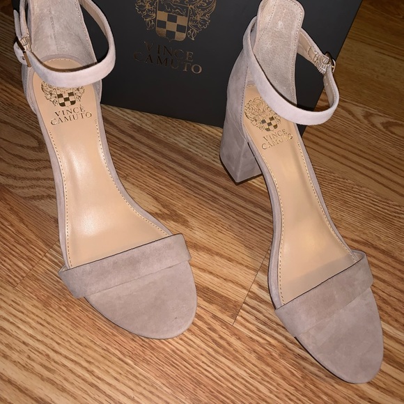 Vince Camuto Block Heel strap Sandal Almond Beige - Picture 2 of 8